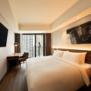 Superior Deluxe King Room